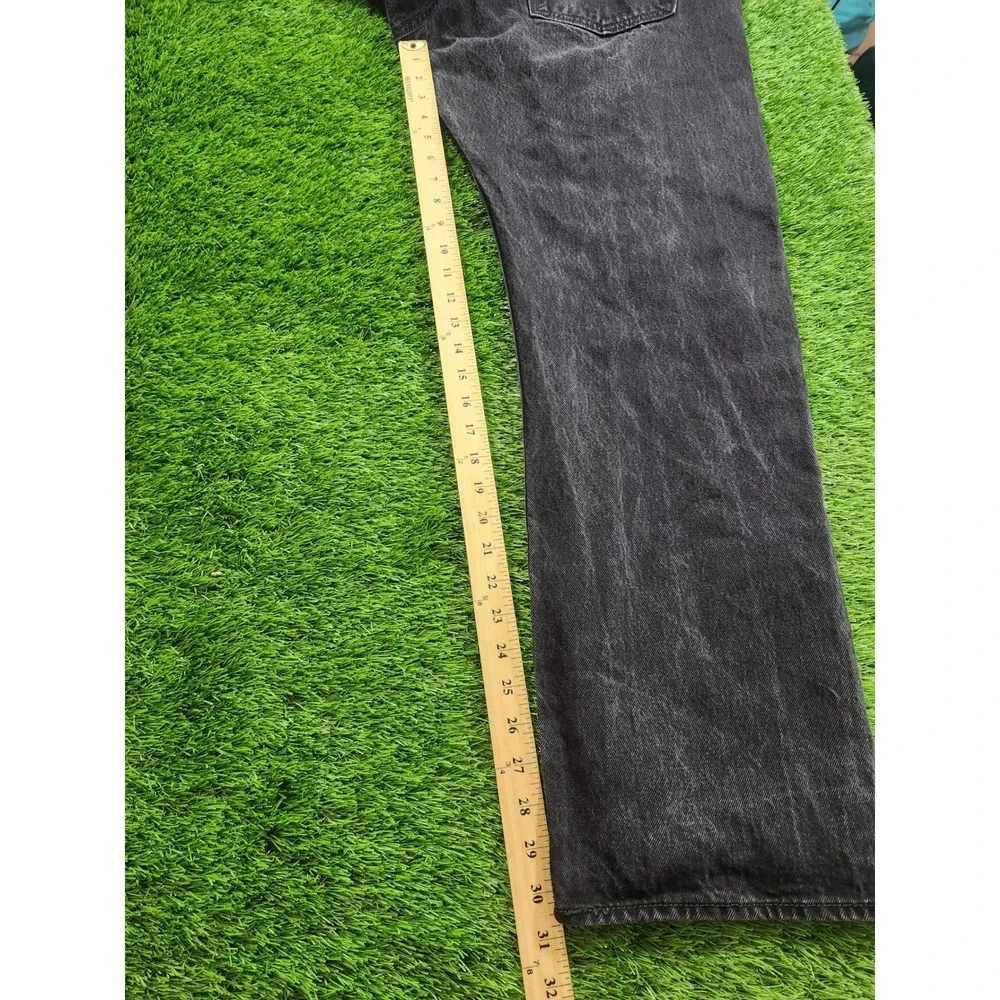 Levis 501 Jeans Mens 42x32 Gray Charcoal Wash Straight Button Fly Regular Fit